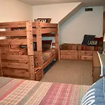 Arrow Lodge